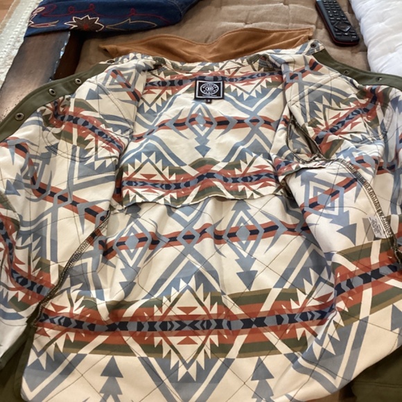 Double D Ranch Jacket with Aztec Design - Picture 3 of 8